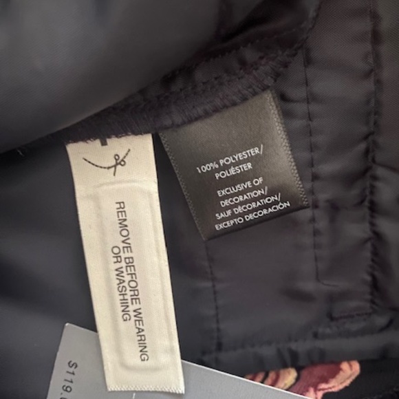 NWT Ann Taylor floral pants Size 0P - Picture 7 of 7